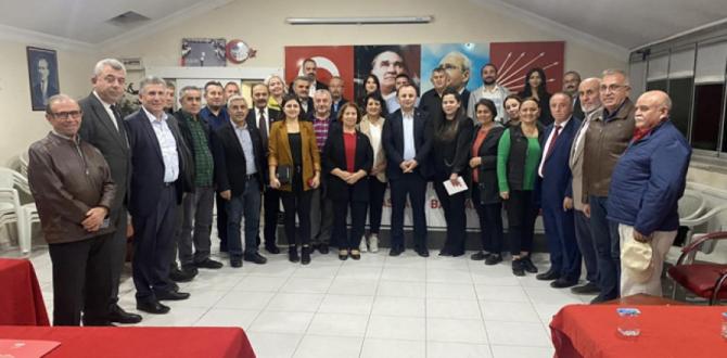 Cumhuriyet Halk Partisi (CHP) Amasya İl Başkanı Avukat Turgay Sevindi, Genel Başkanları Özgür Özel’in öncülüğünde başlatılan yerel seçim seferberliği kapsamında il yönetimi ile bir toplantı düzenledi.